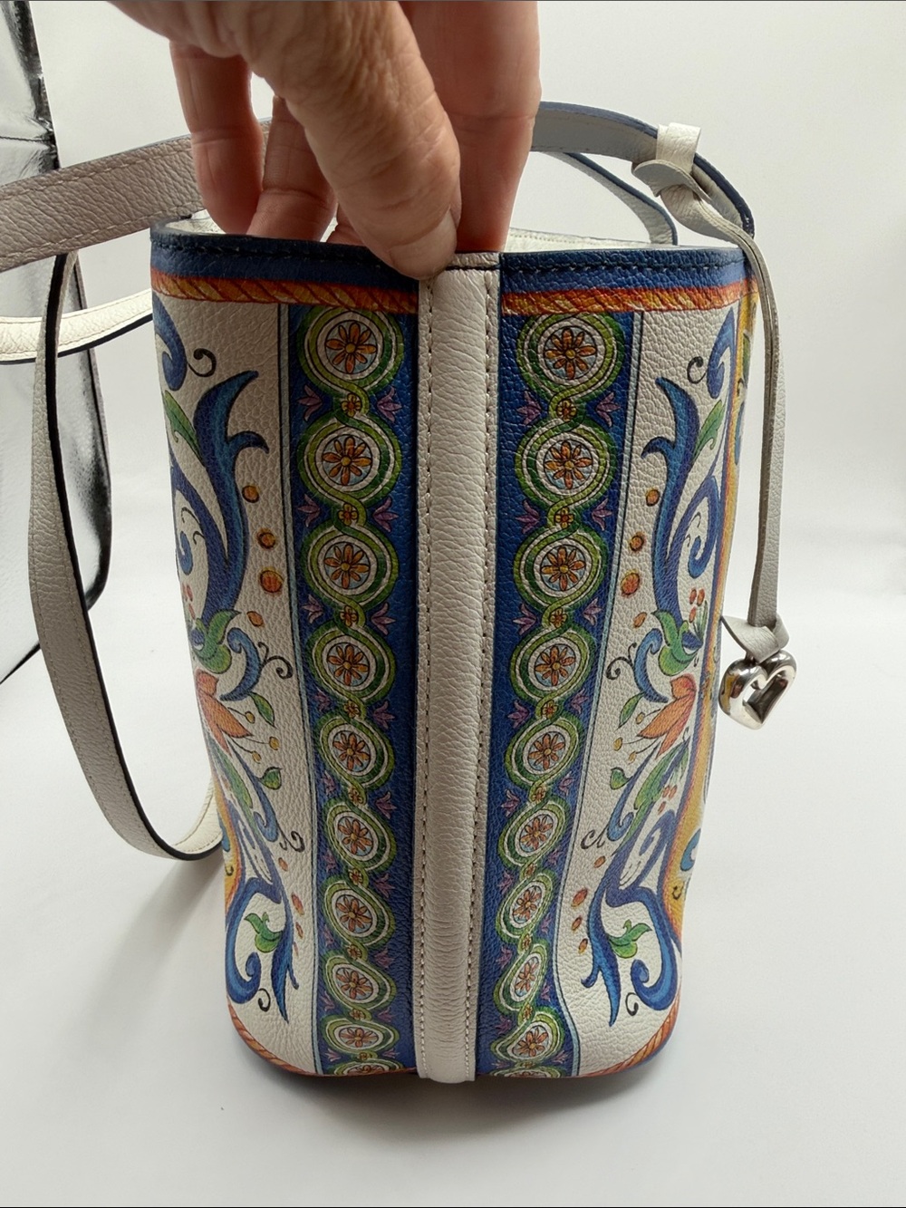 Retired Brighton La Farfalla Carina Tile Handbag - Picture 6 of 16